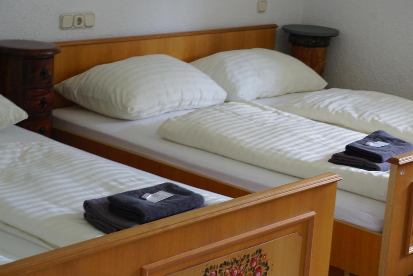 Hotel Wildrose Neukirchen am Grossvenediger Bagian luar foto